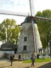 Le moulin Defrenne à Grand Leez<br /><br />