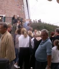La file d‘attente pour entrer dans le moulin est parfois longue...